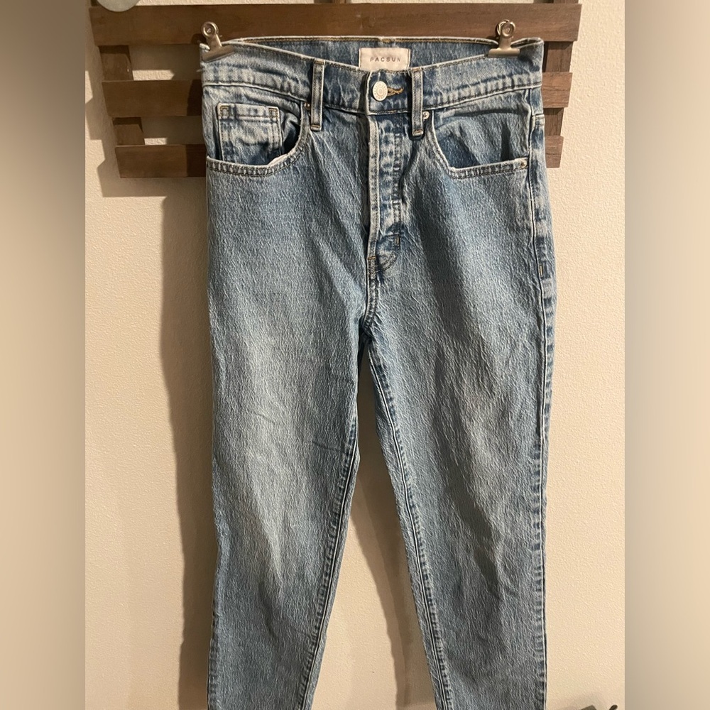 Pacsun distressed stretch dad jeans size 24‎